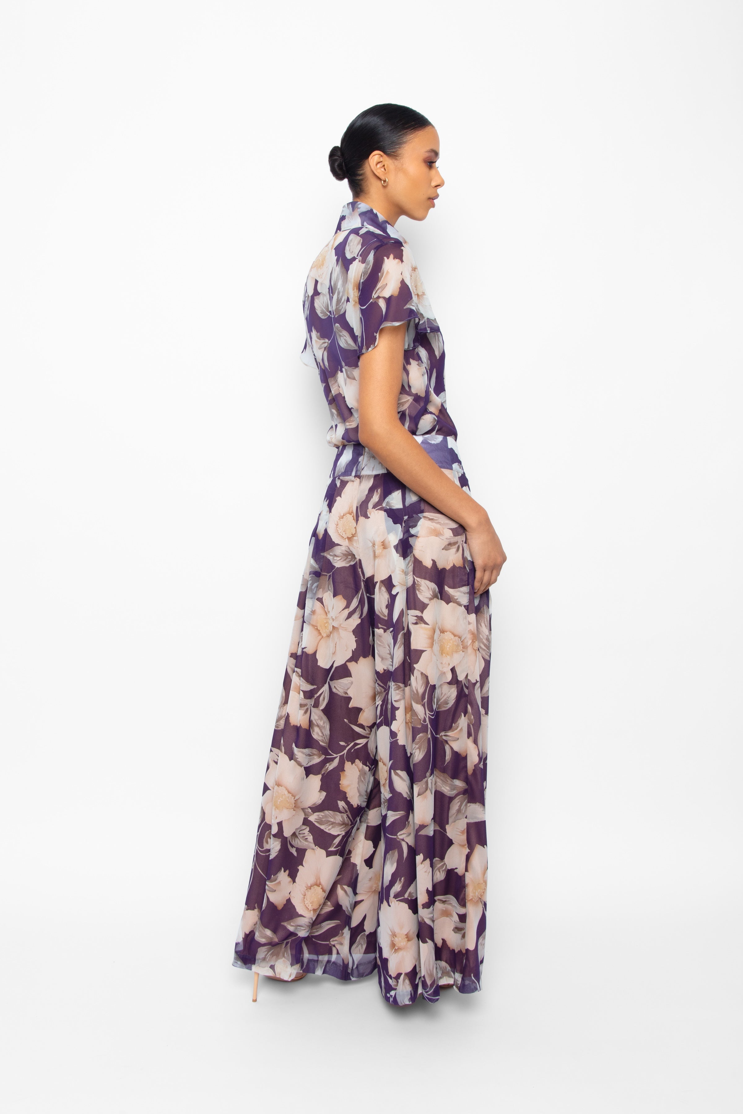 Maria Pants in Silk Chiffon Violet Floral Outer fully lined in Silk Charmeuse. Wide leg high waisted pants with back zip and side pockets. Shown here with matching Charlene Blouse.